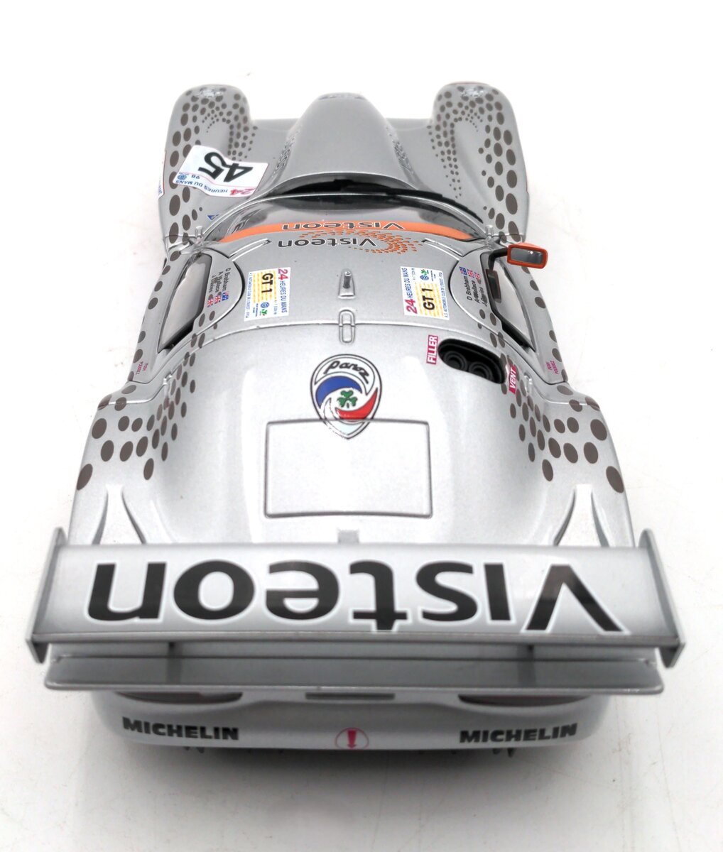 AutoArt 1:18 Scale Diecast Panoz GTR-1 VG