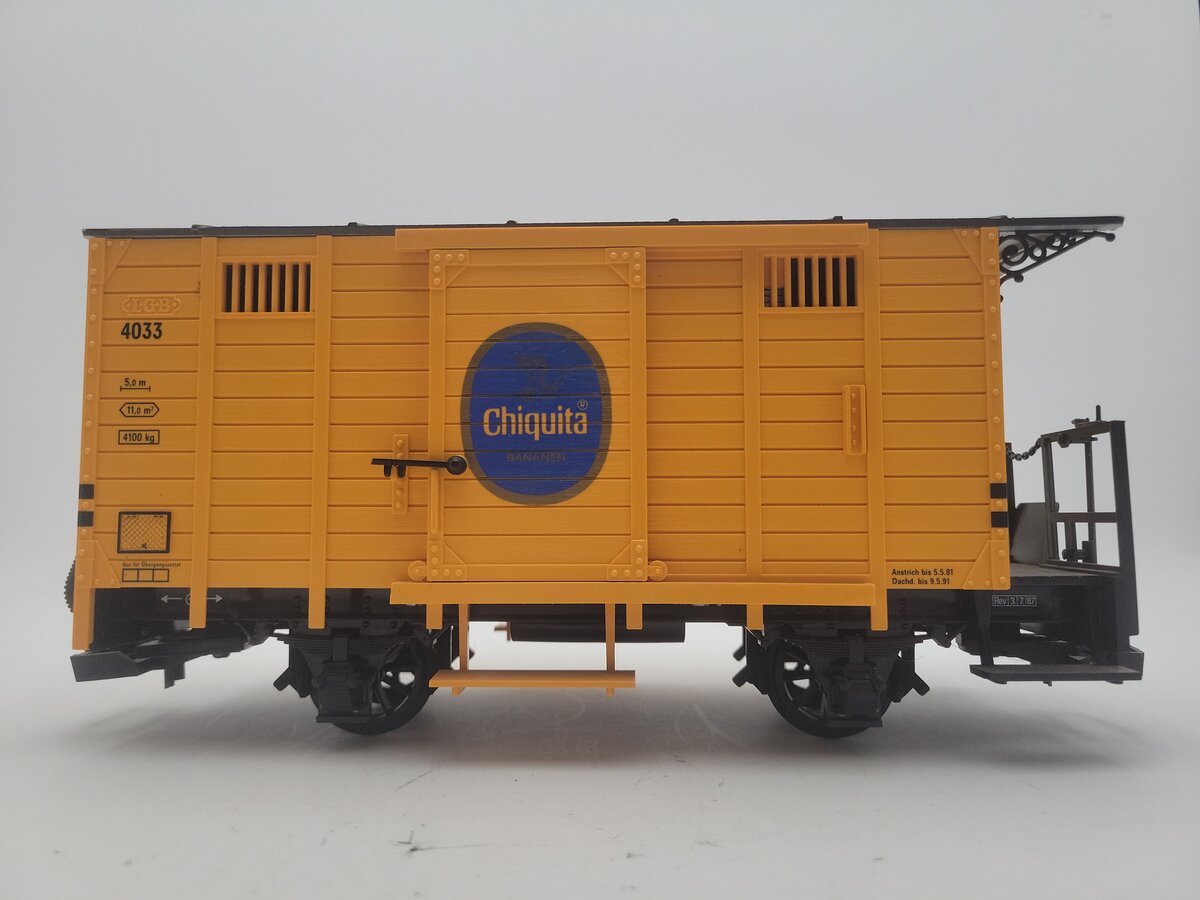 LGB 4033 G Scale Chiquita Boxcar #4033 EX