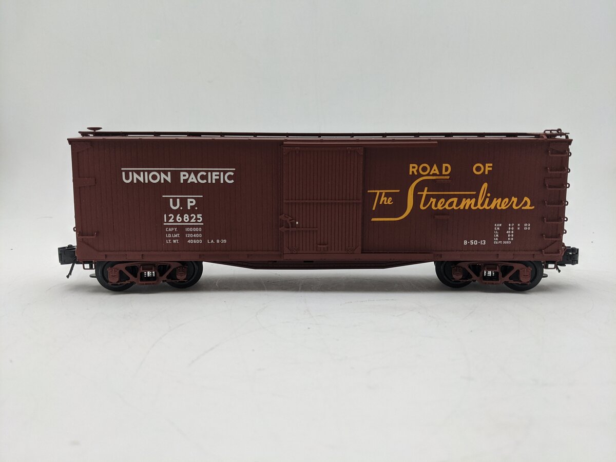 Atlas 151-8319 O Union Pacific USRA 40' Wood Boxcar #126825 (3 Rail) EX