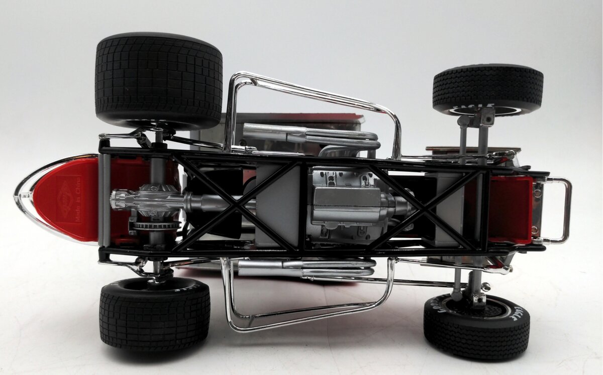GMP 1:18 Scale Diecast Sammy Swindell 1995 Old Milwaukee Sprint Car LN