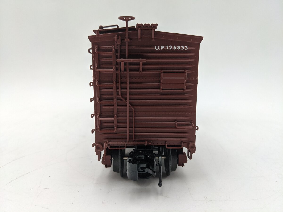 Atlas 151-8319 O Union Pacific USRA 40' Wood Boxcar #126833 (3 Rail) EX