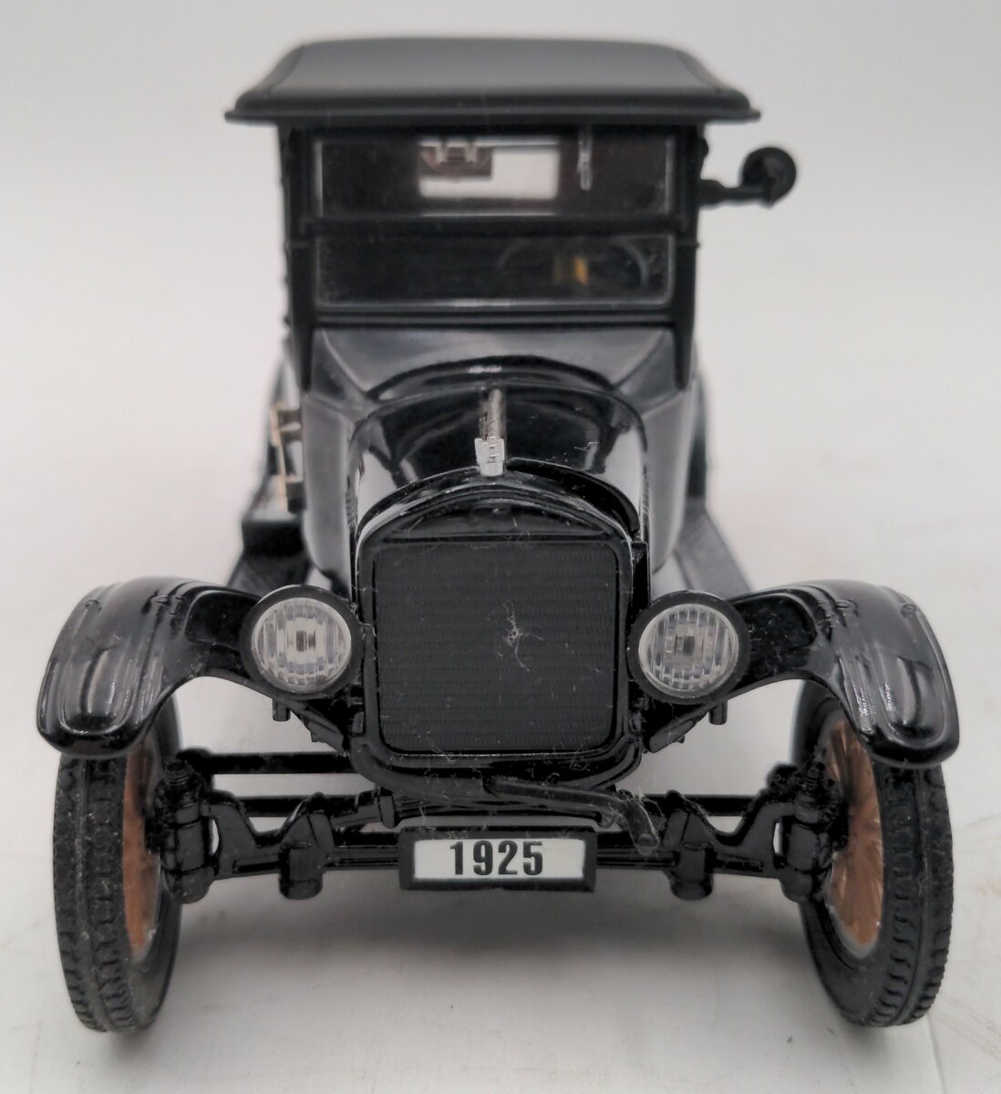 Danbury Mint 1925 1:24 1925 Ford Model T Runabout EX