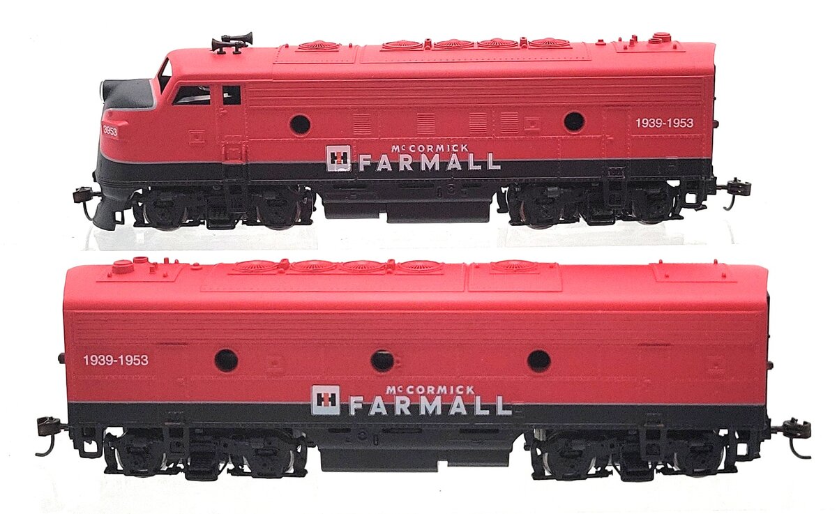 Athearn HO Scale Custom IH 