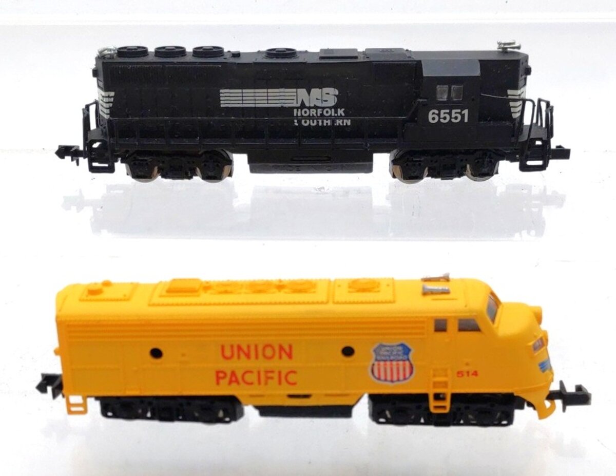 Bachmann N Scale Assorted Diesel Locomotives [2] EX