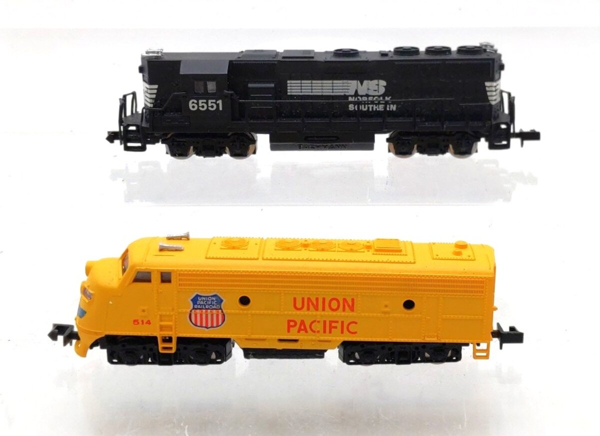 Bachmann N Scale Assorted Diesel Locomotives [2] EX