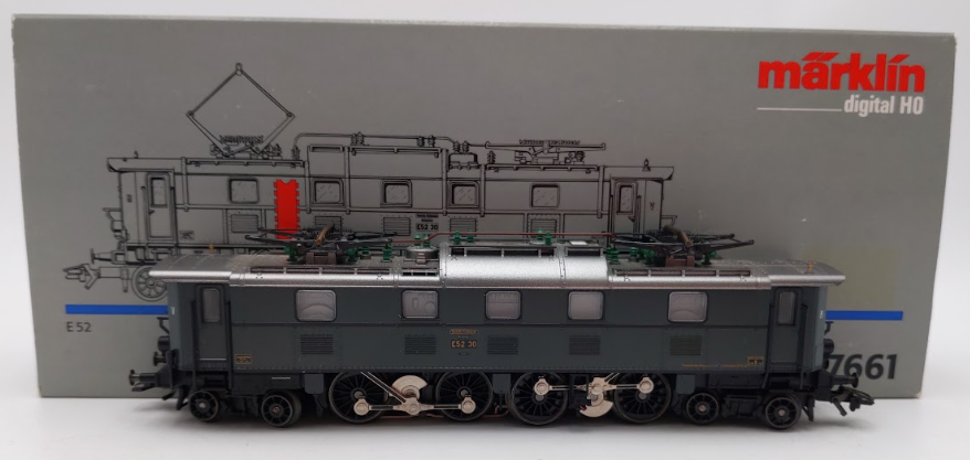 Marklin 37661 HO Scale Deutsche Reichsbahn E52 Electric Locomotive #E5230 EX/Box