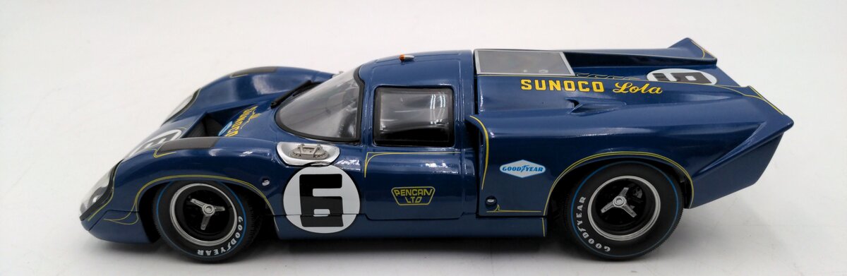 GMP 2000 1:18 Scale Diecast  #6 Sunoco Lola T70 Mk3B VG