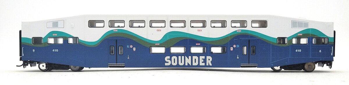 Athearn 25712 HO Sounder Bombardier Coach #410 LN