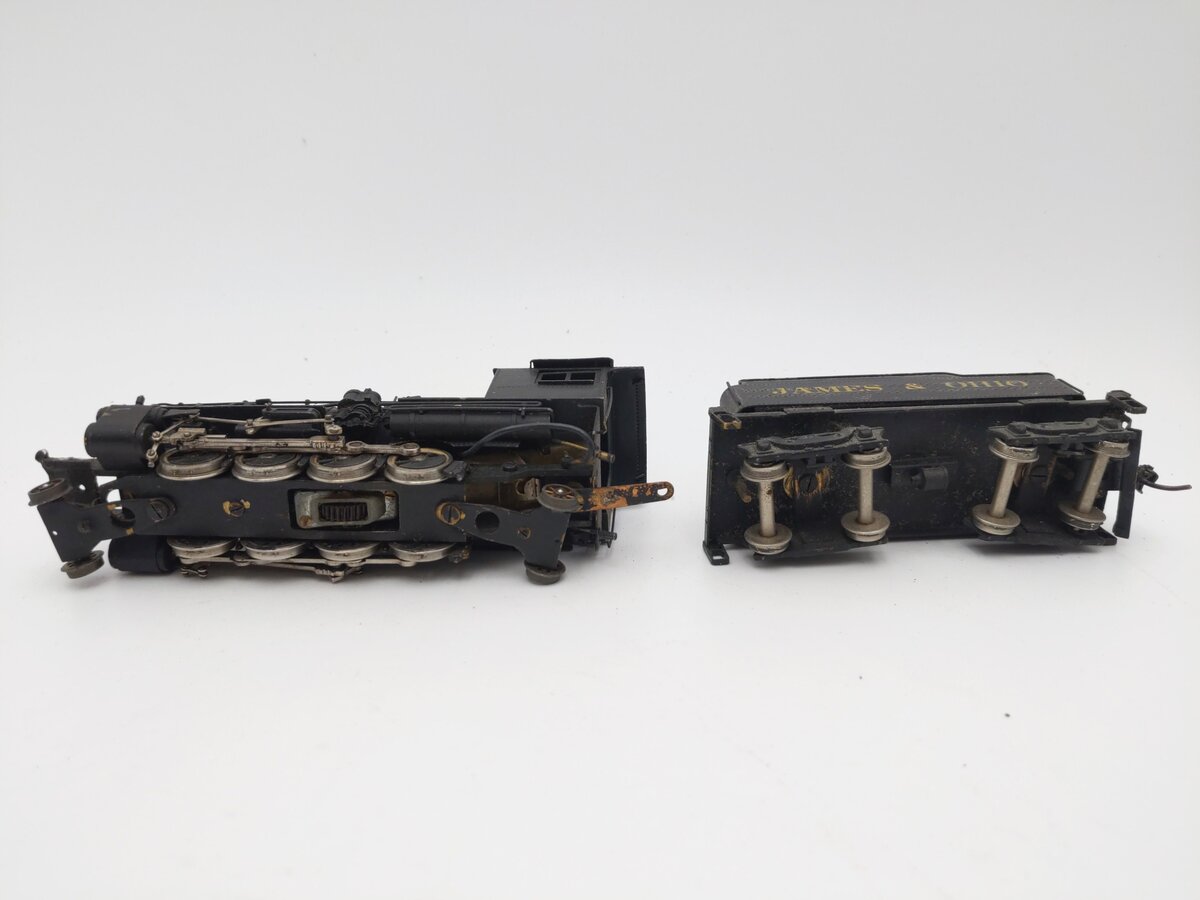 HO Scale Brass Unlettered 2-8-2 Steam Locomotive w/ James & Ohio Tender - Custom VG