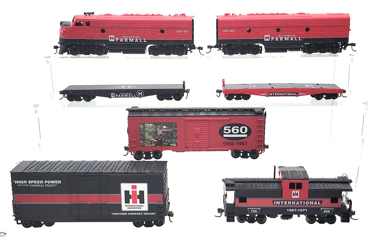 Athearn HO Scale Custom IH 