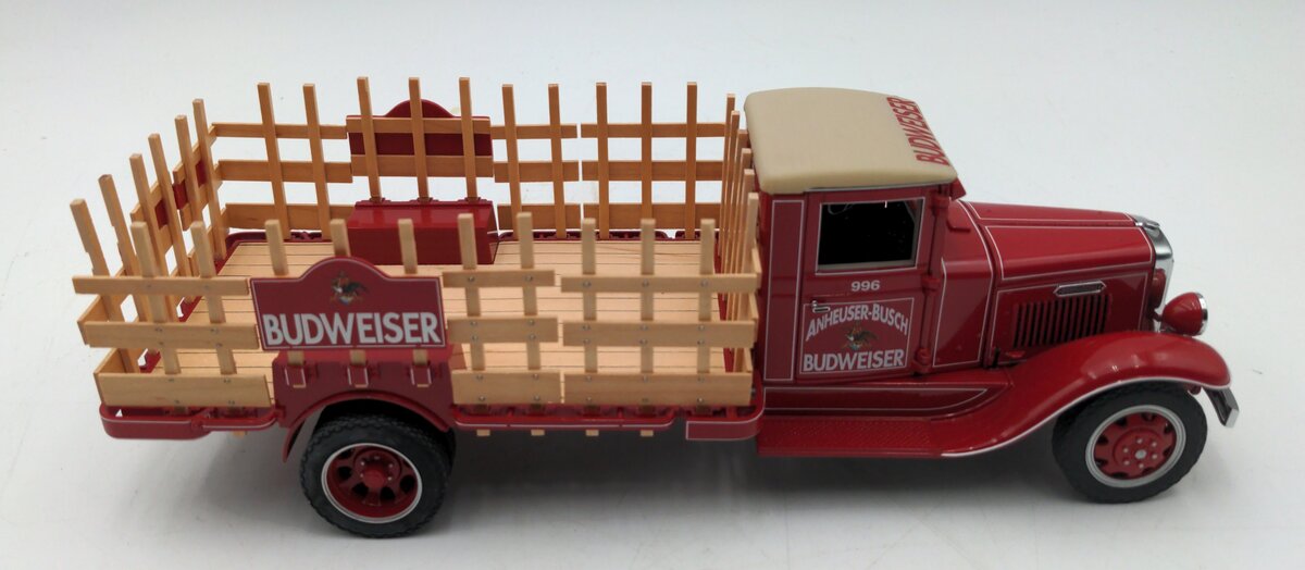 Danbury Mint 1933 1:24 1933 Budweiser Delivery Truck VG