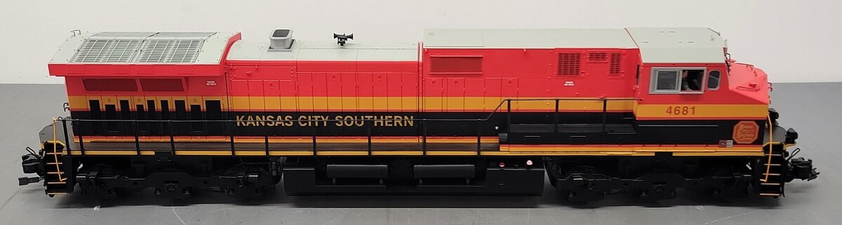 Aristo-Craft 23016 G Scale KCS Heritage Dash 0-44CW Diesel Locomotive #4681 EX/Box