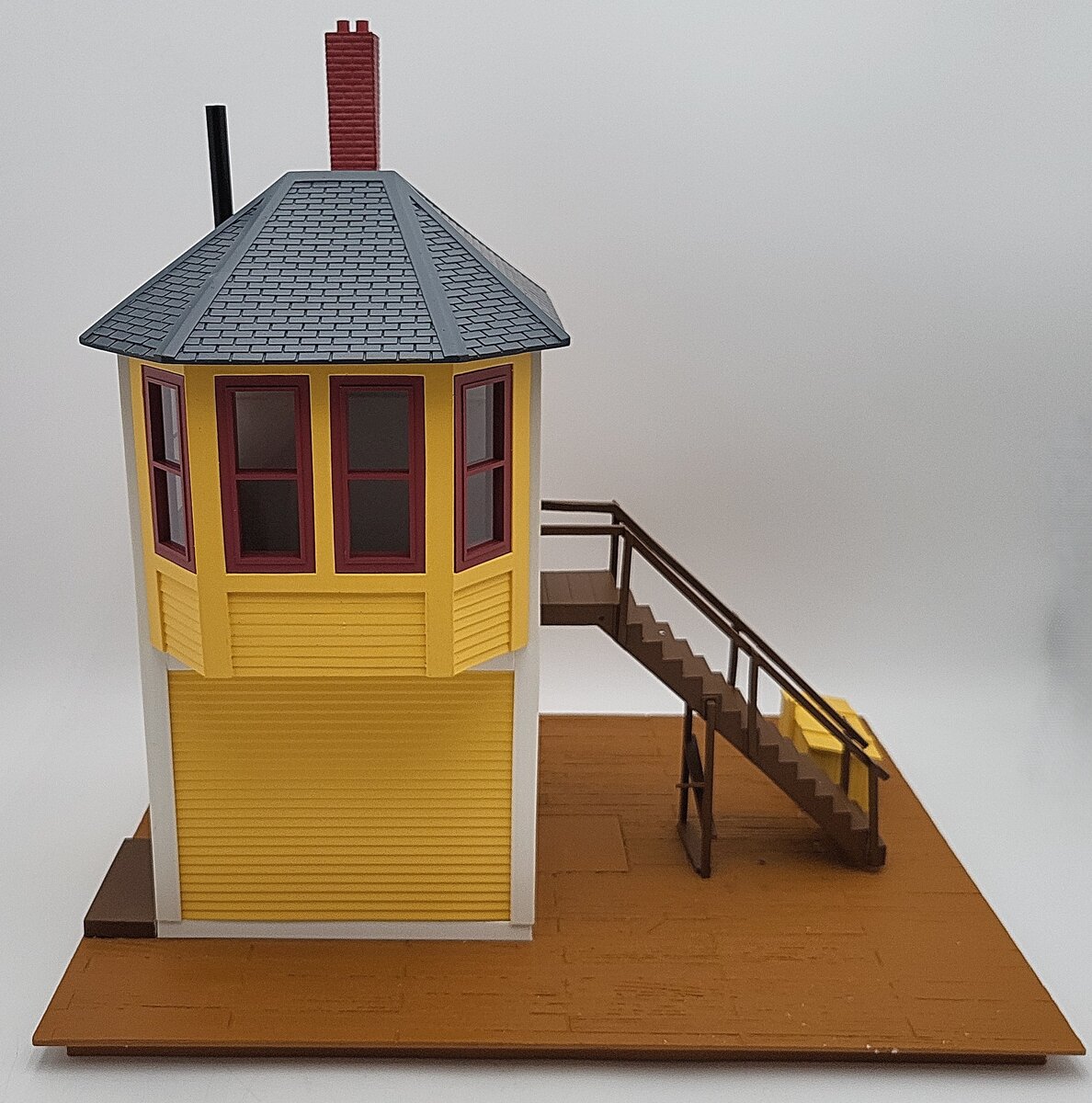 Aristo-Craft 7204 G Scale Bay Window Signal Tower EX/Box