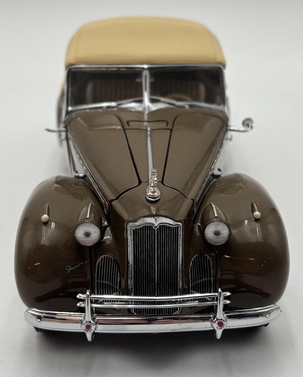 Franklin Mint 1:43 1940 Packard Custom Convertible Victoria Limited Edition EX