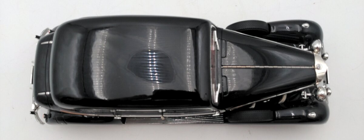 Signature Models 18129 1:18 Diecast 1938 Mercedes Benz 770K Limousine in Black LN
