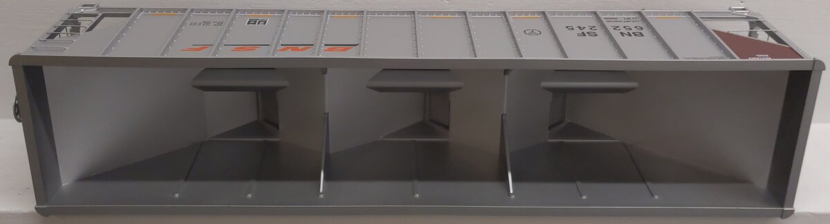 Aristo-Craft 41489PC-C G Scale BNSF 3-Bay 100 Ton Coal Hopper #652245 EX/Box