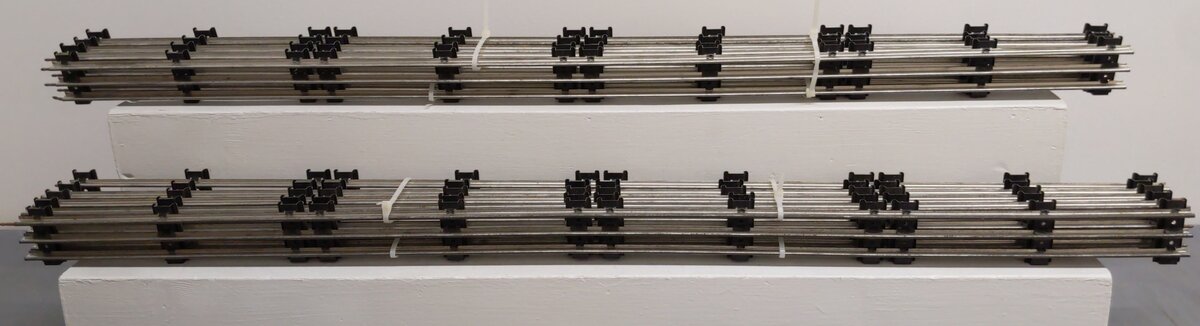 Lionel 6-65523 Lionel 40' Straight Track [9] VG