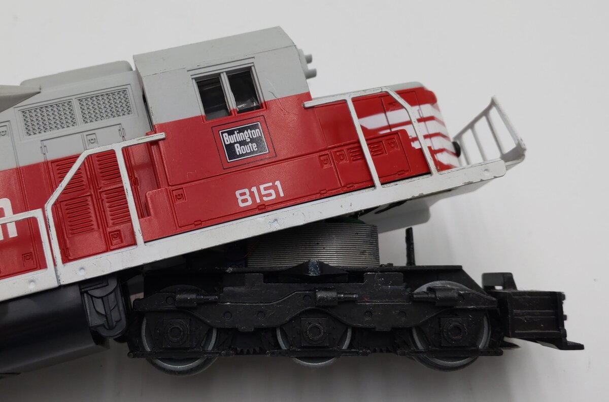 Lionel 6-8151 Burlington SD-28 Diesel Locomotive #8151 VG
