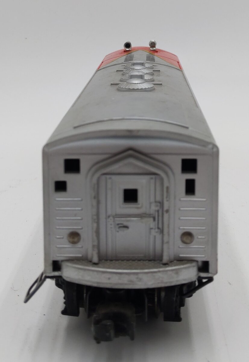 Lionel 2243P Vintage O Santa Fe F-3 A Powered Diesel Locomotive VG