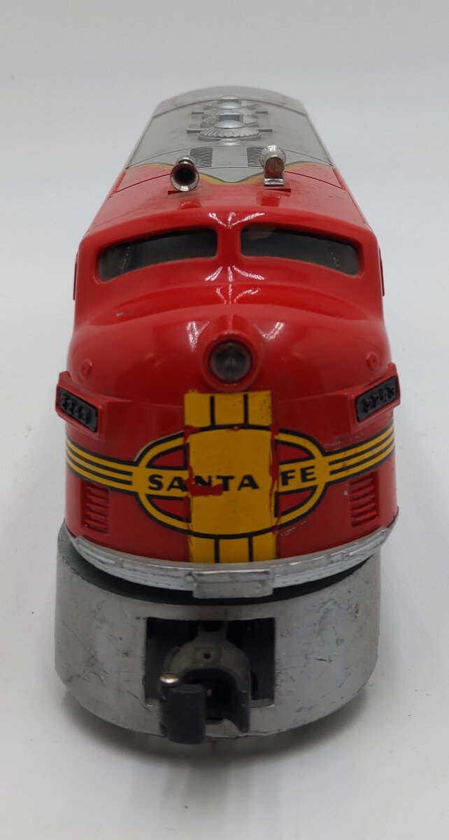 Lionel 2243P Vintage O Santa Fe F-3 A Powered Diesel Locomotive VG