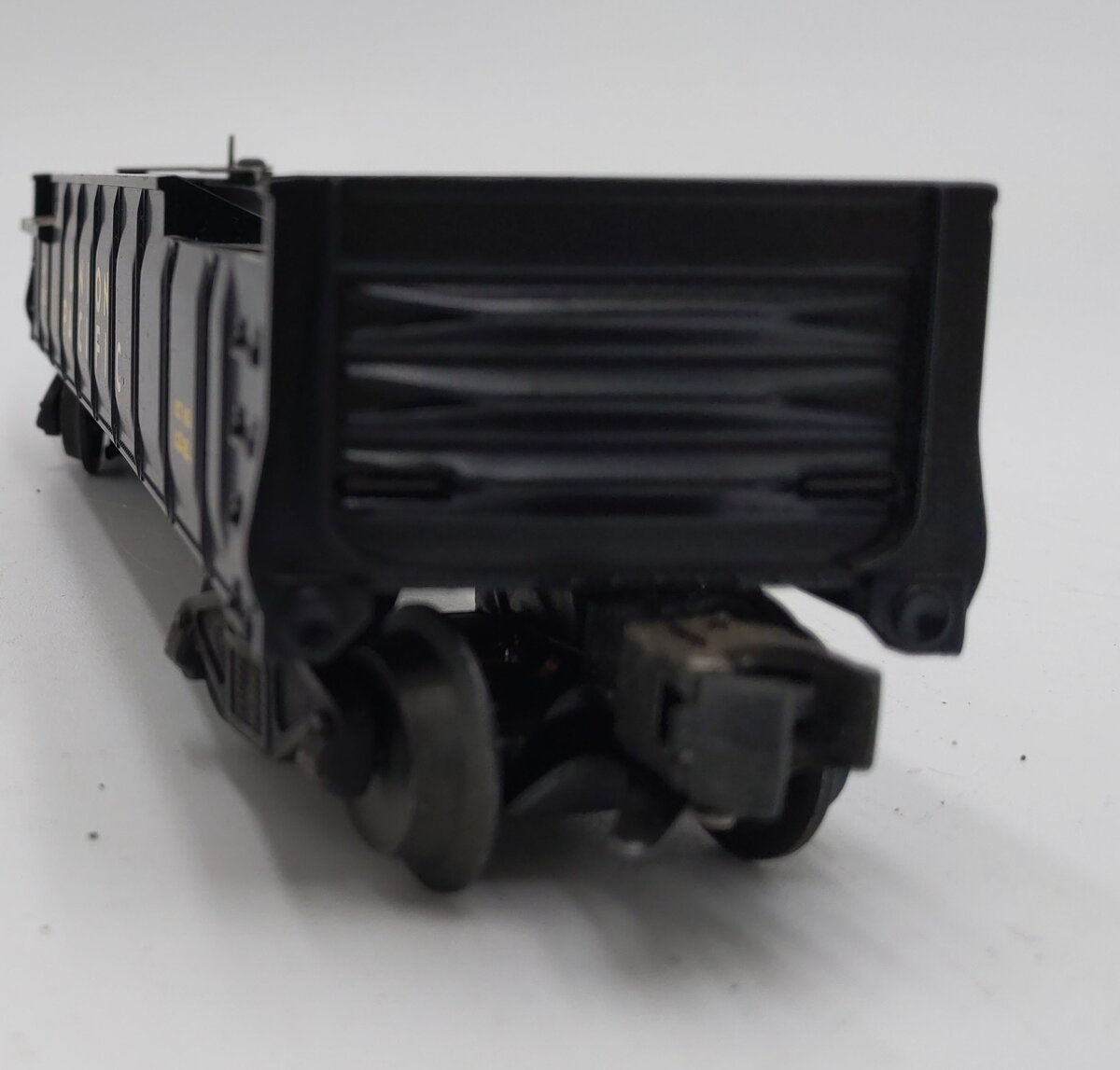 Lionel 6-9290 O Gauge Union Pacific Operating Barrel Car #9290 EX