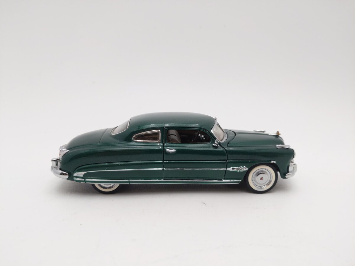 Franklin Mint B11UK12 1:43 Scale Diecast 1951 Hudson Hornet - Dark Green EX/Box