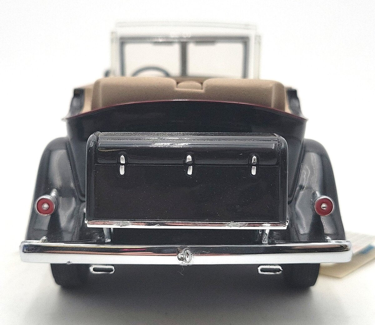 Franklin Mint B11A182 1:24 Diecast Elliot Ness 1932 Cadillac V-16 Phaeton EX/Box