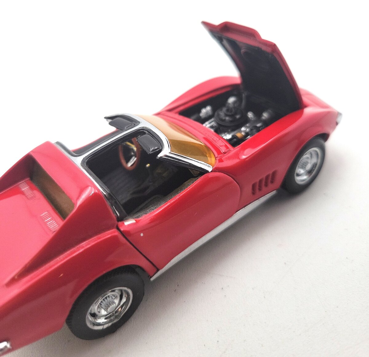 Franklin Mint B11UK14 1:24 Scale Diecast 1968 Chevrolet Corvette LN/Box