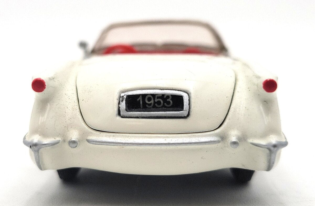 Road Champs 61500 1:43 White Convertible 1953 Corvette Roadster EX