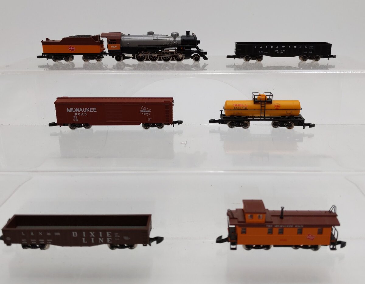 Marklin 8139 Milwaukee Road Z Gauge Steam Freight Train Set LN