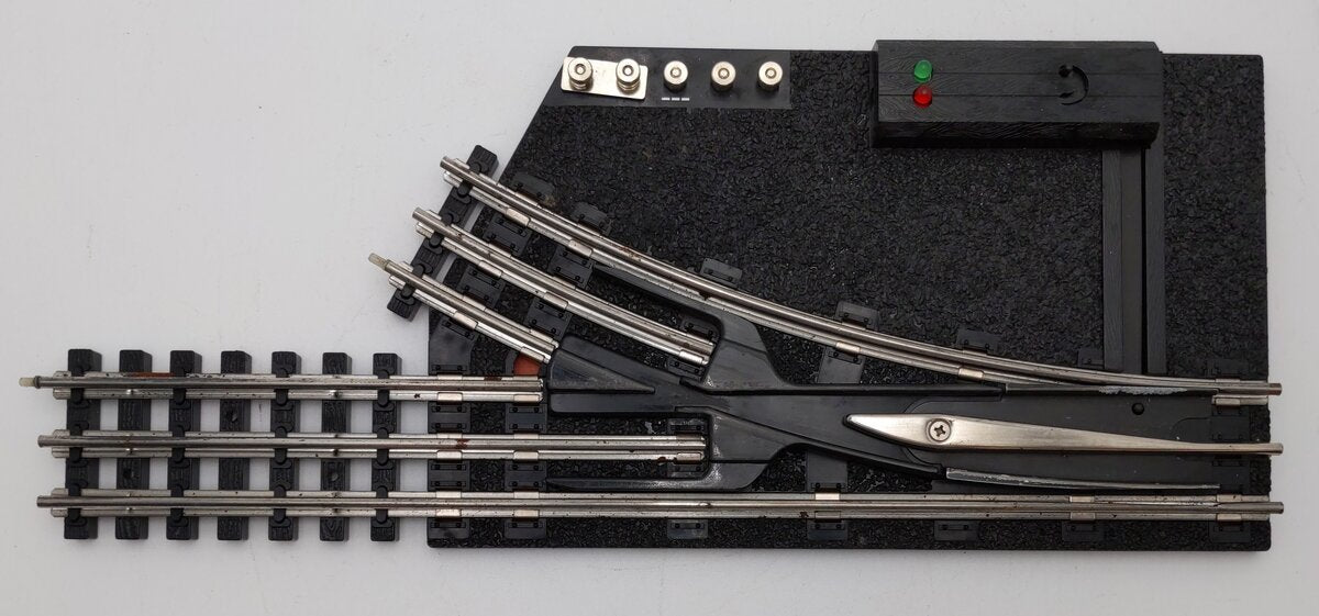 Lionel 6-12080 O 42" Remote-Control Right Hand Switch Turnout VG/Box