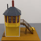 Aristo-Craft 7204 G Scale Bay Window Signal Tower VG/Box
