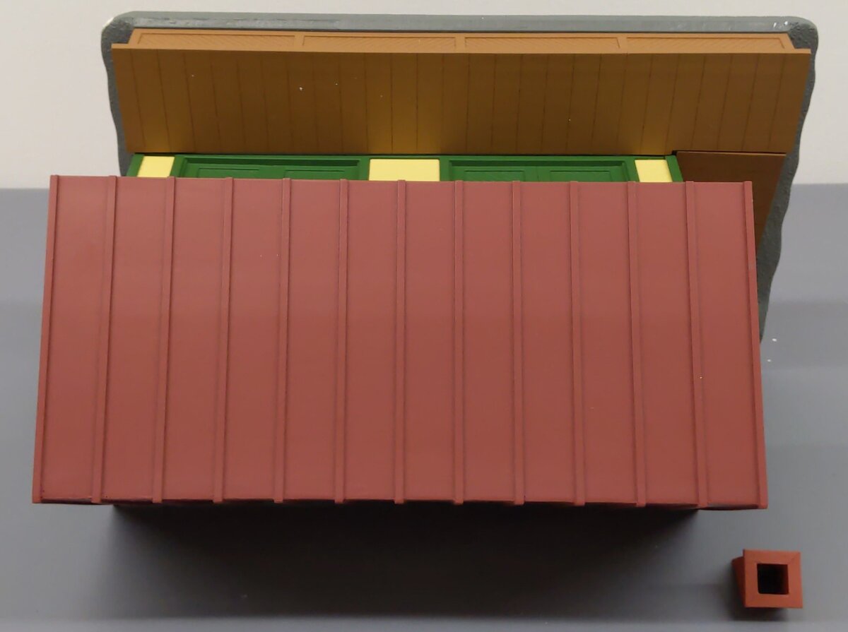 Aristo-Craft ART-7201 G Gauge Scale Freight Depot VG/Box