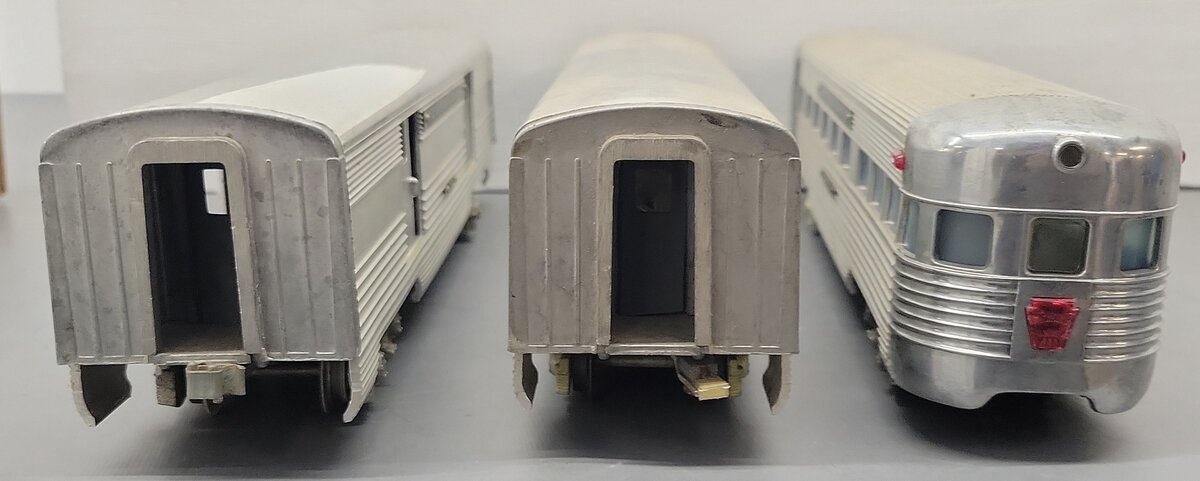 AMT O Gauge Vintage Pennsylvania Passenger Cars #3407,4170 & City Of Chicago [3]