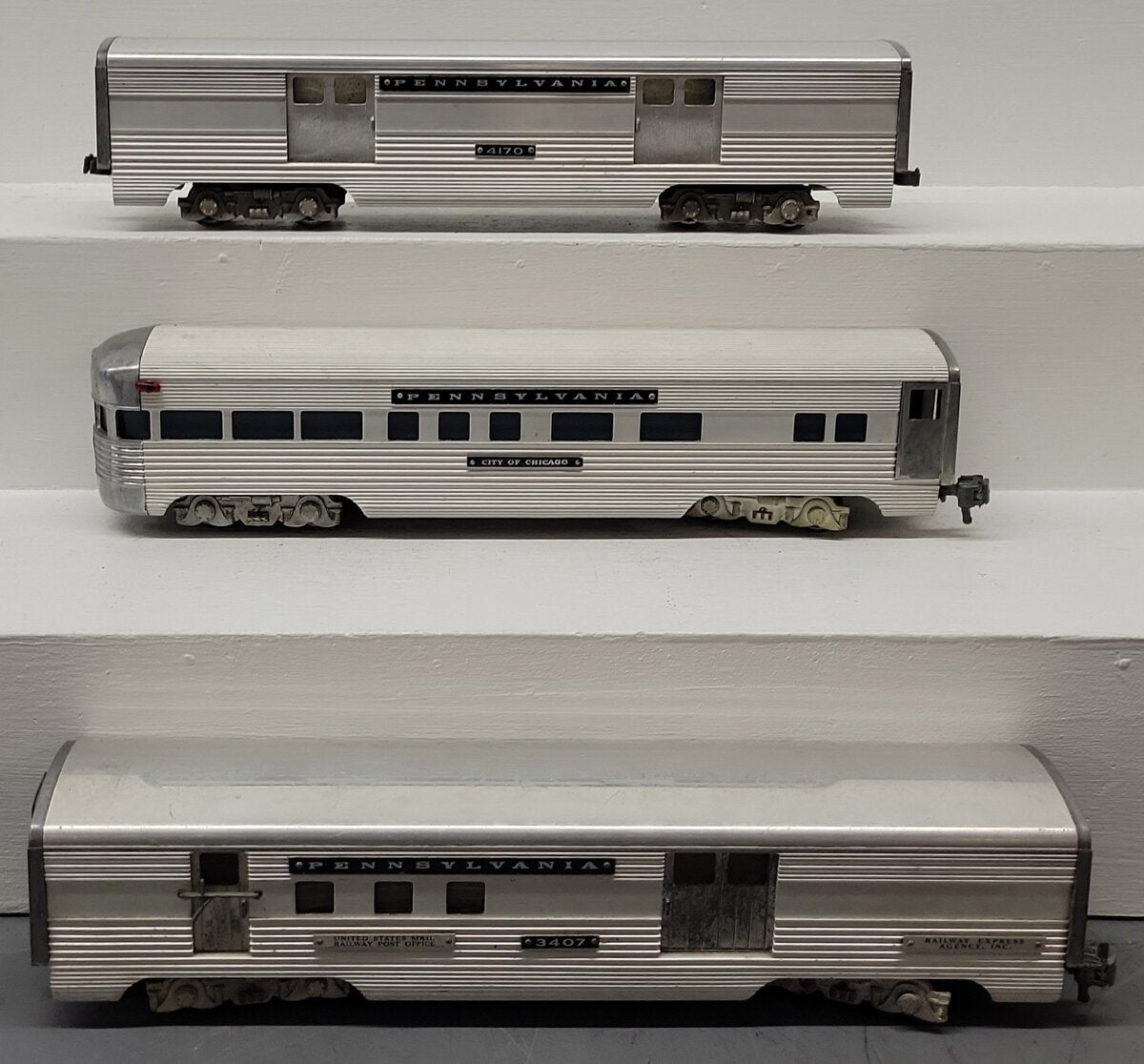 AMT O Gauge Vintage Pennsylvania Passenger Cars #3407,4170 & City Of Chicago [3]