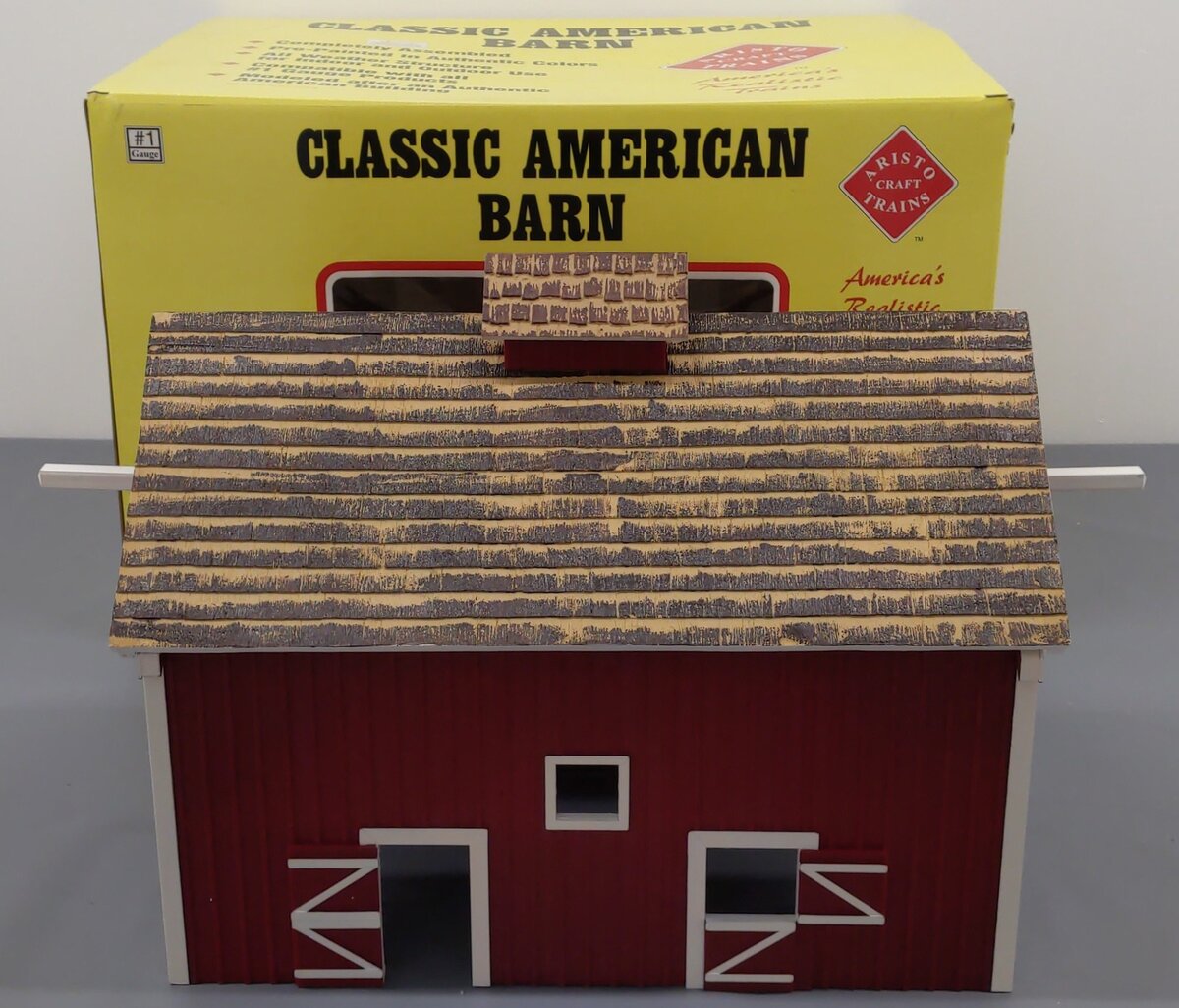 Aristo-Craft 7107 G Assembled Victorian Barn EX/Box