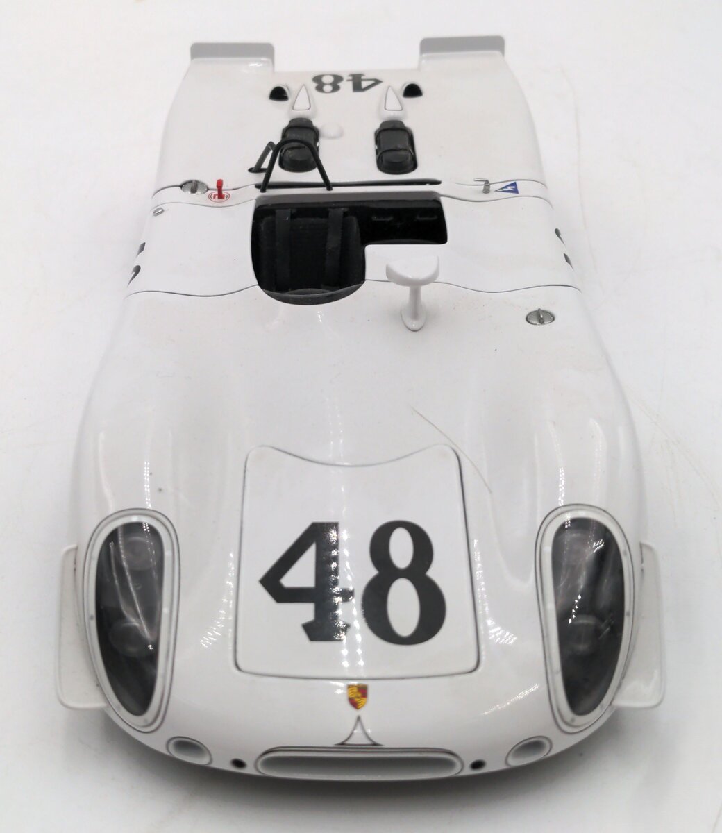 AutoArt 87072 1:18 1970 Porsche 908/2 Green Park S.McQueen/P.Revson #48  LN