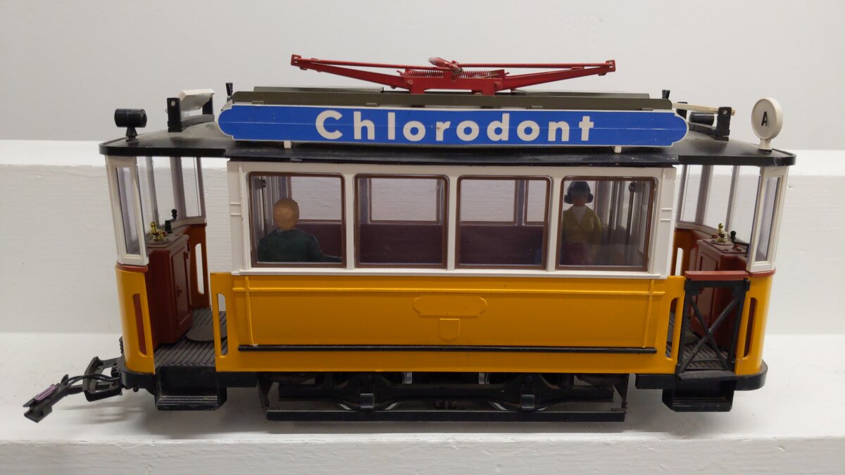 LGB 2035 G Scale Unlettered Yellow Motorized Trolley EX