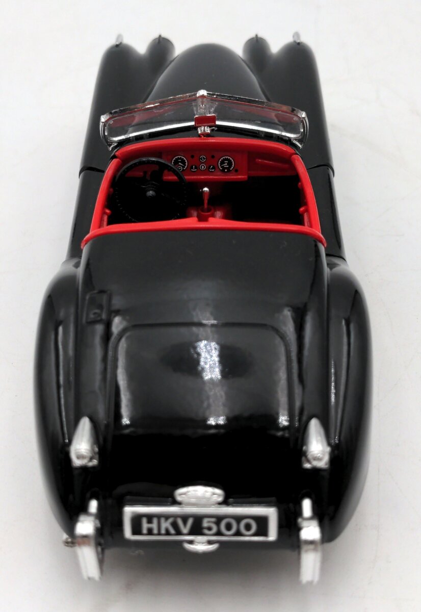 Burago 22018DGR 1:24 Diecast 1951 Jaguar XK 120 Roadster LN