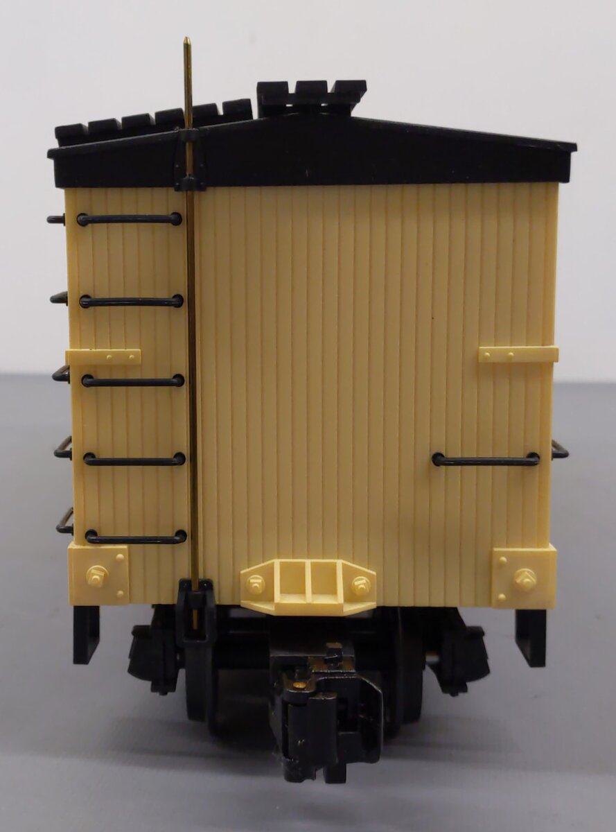 Delton 4255D G Scale Dr. Pepper Boxcar EX/Box