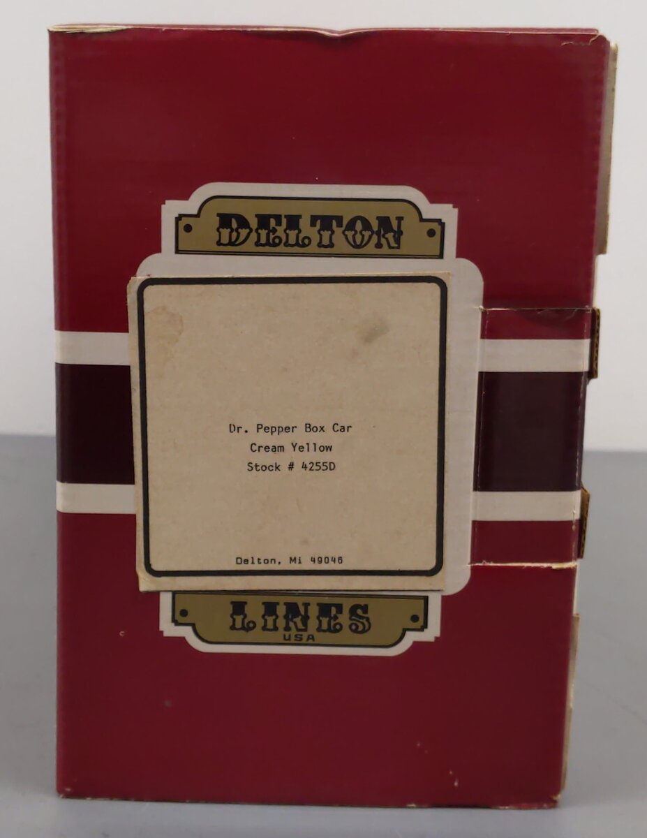 Delton 4255D G Scale Dr. Pepper Boxcar EX/Box