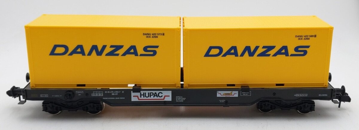 Marklin 1 Gauge Hupac Well Car w/ 2 DANZAS Containers LN
