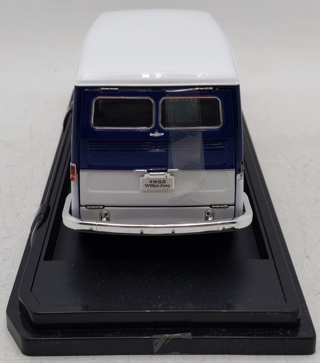 Road Signature 92858 1:18 Diecast Blue 1955 Willys Jeep Station Wagon EX/Box