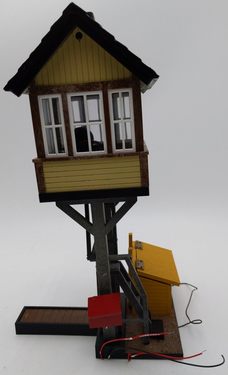 Aristo-Craft ART-7109 G Scale Watch Tower w/ Lights & Smoke EX/Box