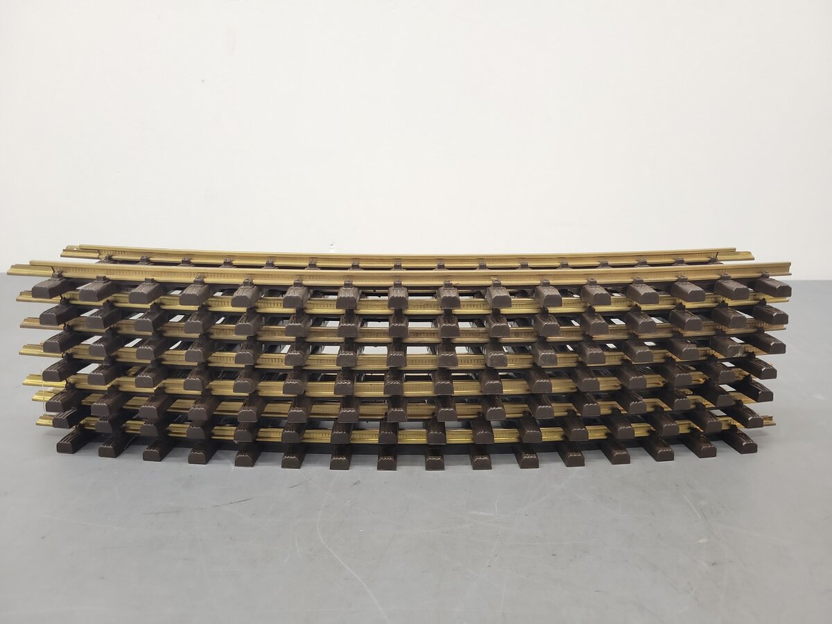LGB 1600 Curved Track Sections (7) VG