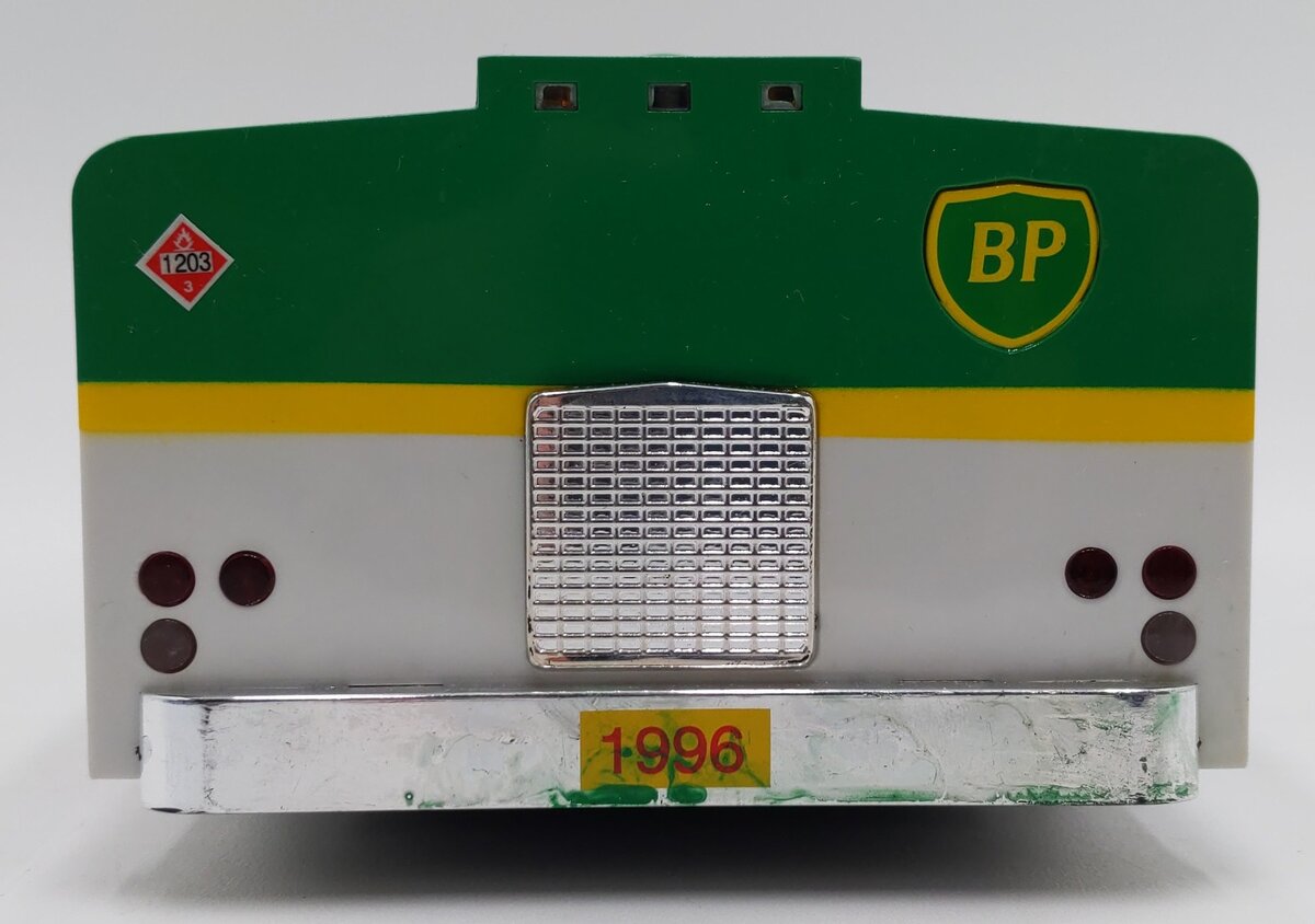 BP 1996 1:32 Aviation Tanker EX/Box