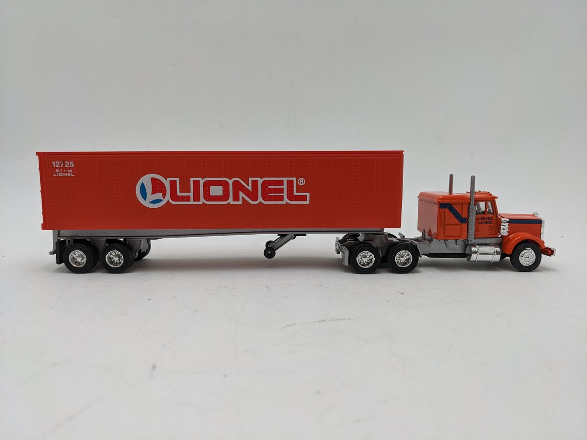Lionel 6-12725 O Lionel Tractor and Trailer EX/Box