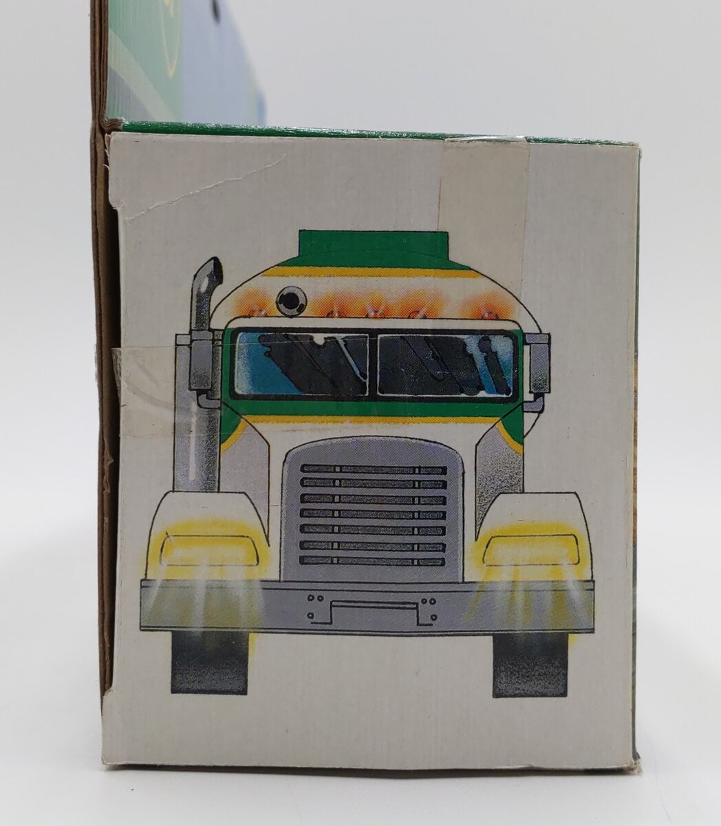 BP Toy Tanker Truck w/ Real Head & Tail Lights EX/Box