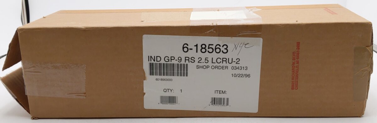 Lionel 6-18563 O Gauge New York Central GP-9 Diesel Locomotive #2380 EX/Box
