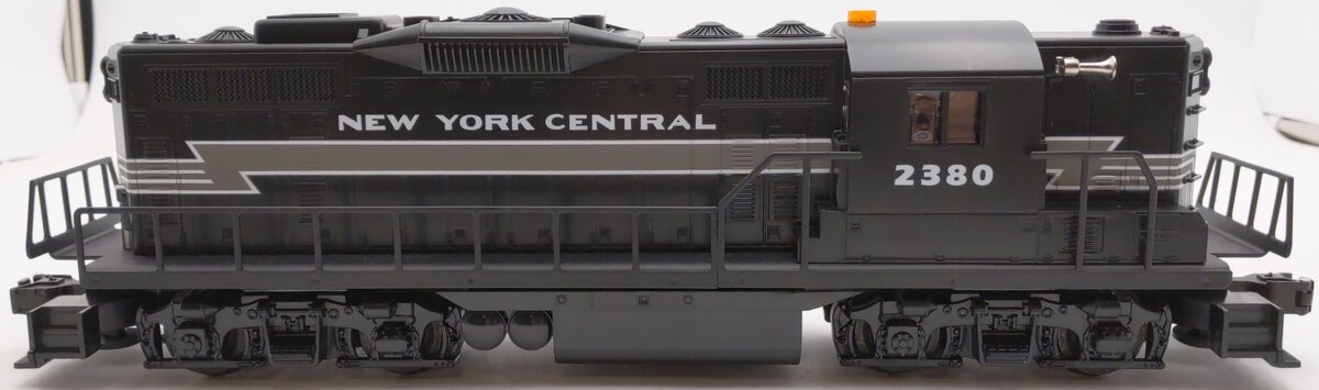 Lionel 6-18563 O Gauge New York Central GP-9 Diesel Locomotive #2380 EX/Box